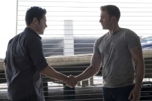 Смотреть Первый мститель: Противостояние онлайн в HD качестве 720p