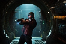 Смотреть Стражи Галактики онлайн в HD качестве 720p