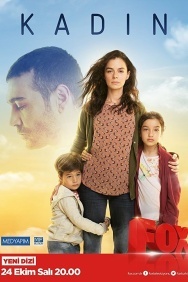 Смотреть Женщина онлайн в HD качестве 720p